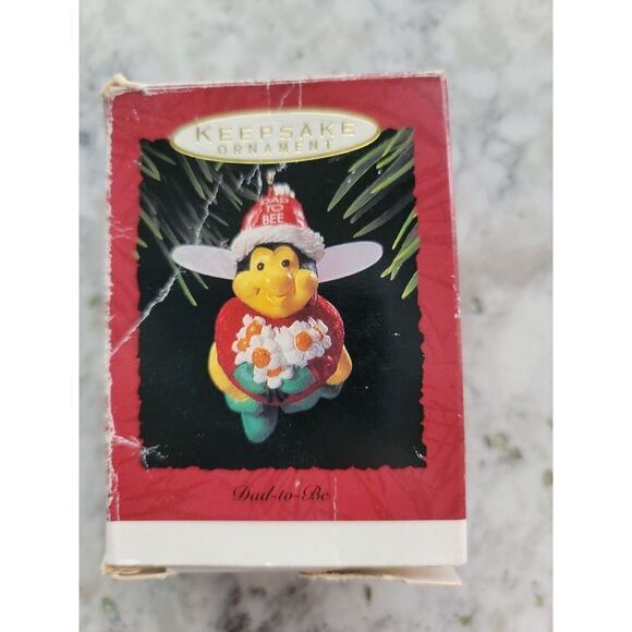Dad To Bee Christmas Hallmark Keepsake Ornament 1993 Expectant Father Santa Bee! - Picture 4 of 6